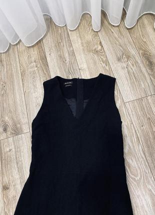 Чёрное классического кроя платье футляр платье шерсть2 фото