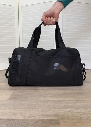 Мужская спортивная сумка puma, черная дорожная сумка пума в спотзал на длинном ремешке10 фото