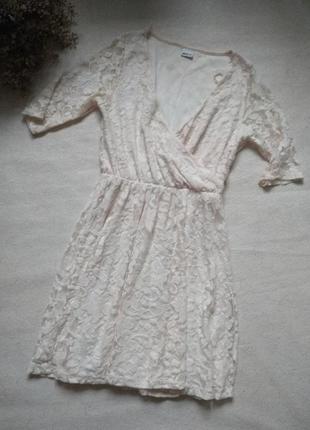 Gina tricot нежно платье летнее кружевное вечернее в гипюр1 фото