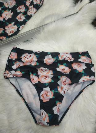 Купальні високі трусики плавки