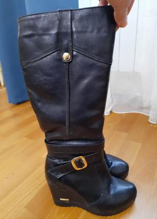 Жіночі зимові чоботи