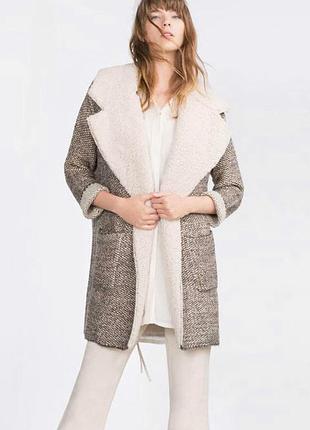 Вязаное пальто zara с воротником тедди