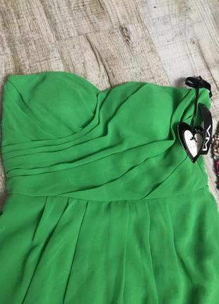 Шикарное вечернее маленькое платье зеленое очень красивое стильное модное коктейльное5 фото