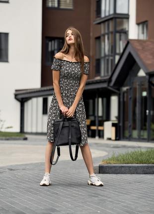 Стеганний чорний рюкзак-сумка-трансформер топ для дівчат, що цінують стиль і зручність5 фото