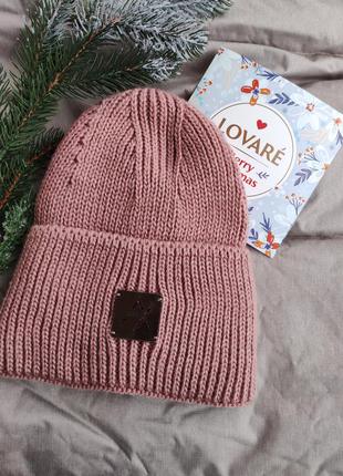 Трендові шапки в кольорах