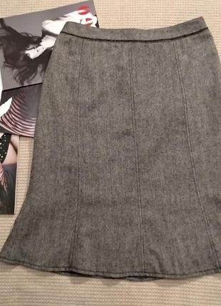 Спідниця клиньевая на підкладці. розмір l