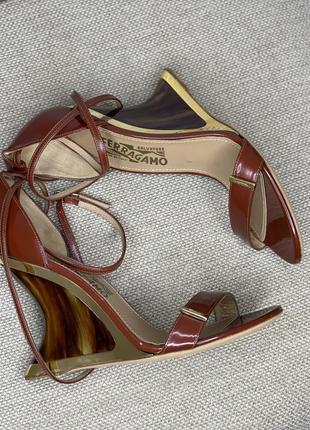 Босоножки salvatore ferragamo4 фото