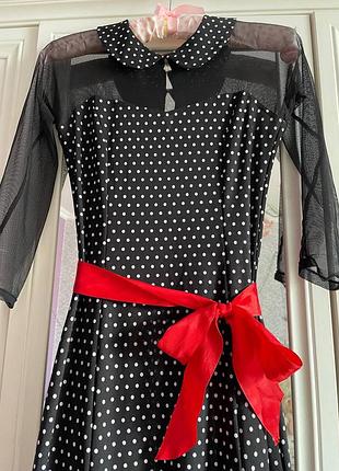 Тренувальне бальне плаття