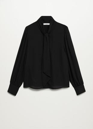 Блуза чорна mango