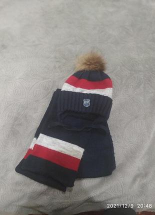 Зимова шапка з шарфом