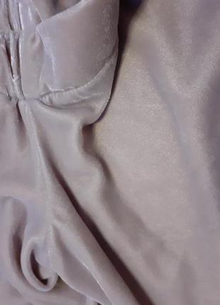 Бархатная блуза открытые плечи пудровый цвет7 фото