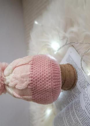 Розовая шапка с бубоном на девочку 6/12 месяцев фирмы nutmeg1 фото