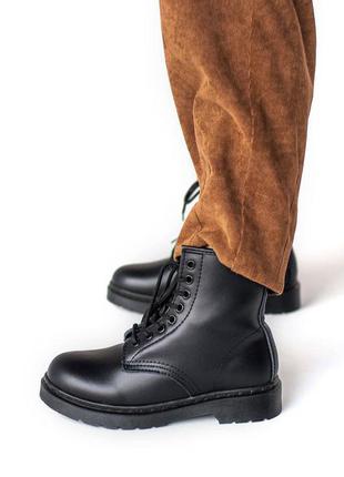 Dr. martens mono black зимние ботинки мартенсы черные6 фото
