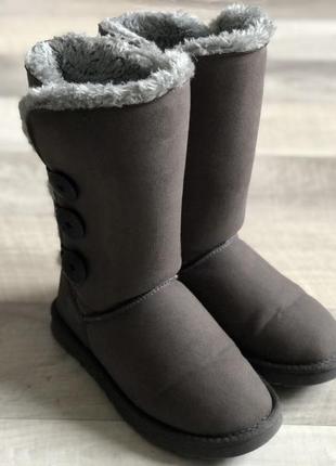 Ugg australia зимові чобітки угі оригінал2 фото