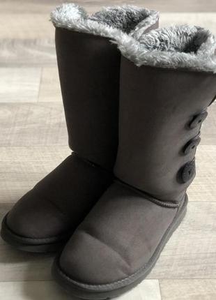 Ugg australia зимові чобітки угі оригінал4 фото