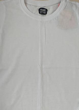 Футболка біла