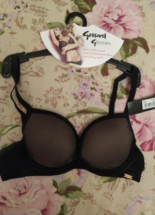 Красивый бюстгальтер gossard