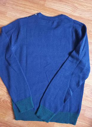 Брендовий светр з новорічною тематикою2 фото