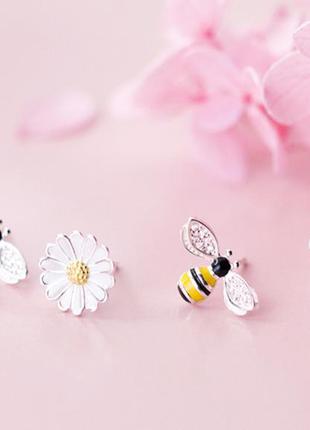 Серьги серебряные пчелка+ромашка, детские разные серьги, серебро 925 пробы, белый или розовый цветок