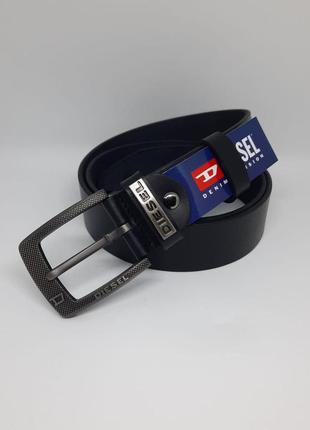 Мужской кожаный ремень. чоловічий шкіряний ремінь