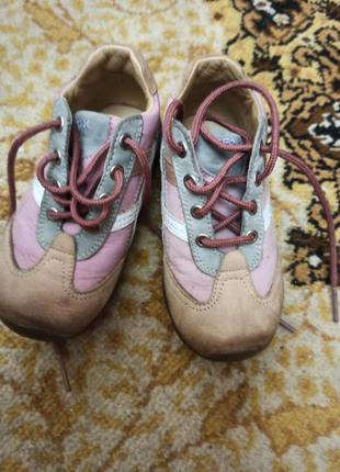 Кожаные ботинки фирмы geox