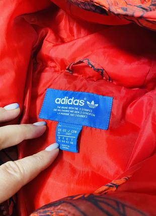 Стьобаний куртка від adidas7 фото