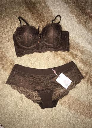 Комплект нижнего белья с кружевом лифчик бюстагальтер анжелика стринги трусы