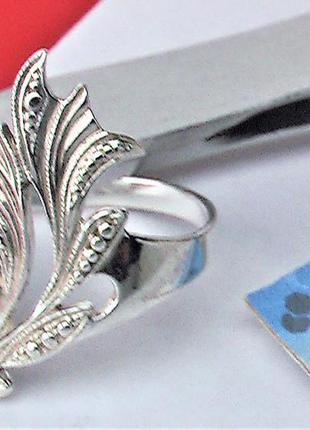 Кольцо перстень серебро 925 проба 3.97 грамма 19 размер