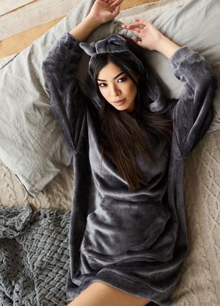 Тепла махрова піжама плаття оверсайз сірий з капюшоном 2 кольори купити теплу піжаму9 фото