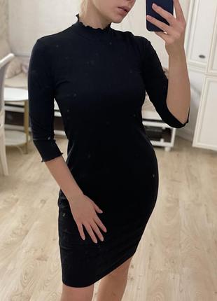 Чорне плаття