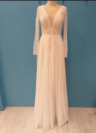 Весільна сукня колір-лайт айворі