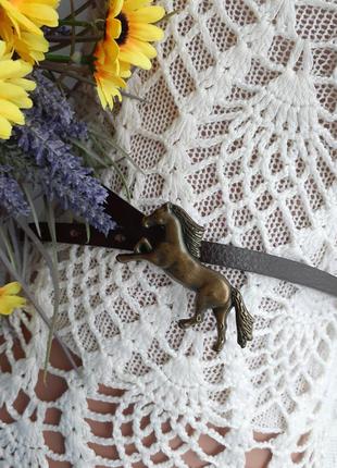 Ремінь з латунної пряжкою коні кінь скакун натуральна шкіра тонкий ремінець