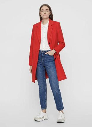 Яркое красное пальто ❤️ бренд: vero moda2 фото