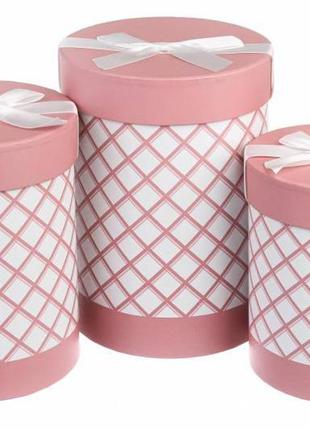 Набір круглих подарункових коробок рожево-білих (комплект 3 шт)