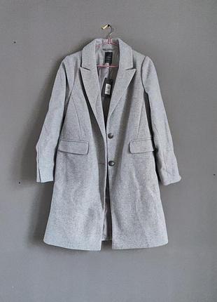 Пальто демисезон с карманами классический базовый крой серый цвет