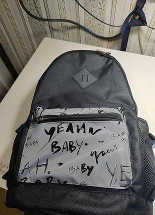 Дитячий рюкзак,підліток.,жіночий, міської,є відправлення 8