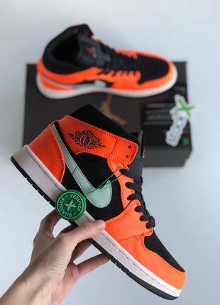 Nike air jordan 1 retro orange кросівки чоловічі2 фото