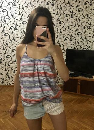 Маєчка atmosphere з красивою спинкою