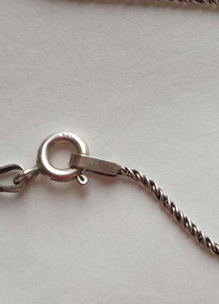 Подвеска серебряная с фианитами +серебряная цепочка вес: 10 гр.