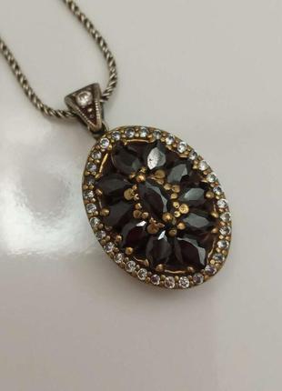 Подвеска серебряная с фианитами +серебряная цепочка вес: 10 гр.