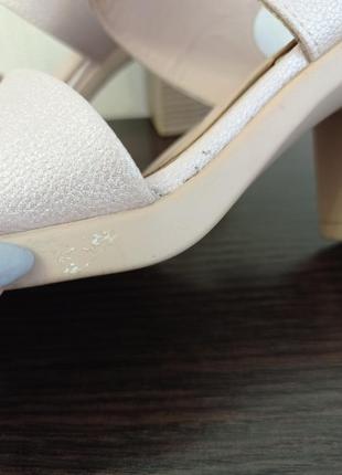 Босоніжки шкіряні, босоніжки на підборах, босоніжки7 фото