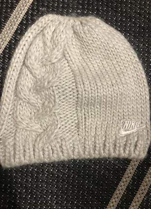 Шапка nike