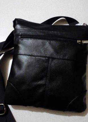 Сумка чоловіча з натуральної шкіри.