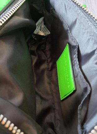 Marc jacobs snapshot fluorescent брендовая женская крутая неоновая салатовая сумочка натуральная кожа жіноча модна неонова зелена сумка шкіра7 фото