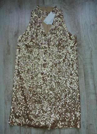 Вечернее платье в золотую пайетку
