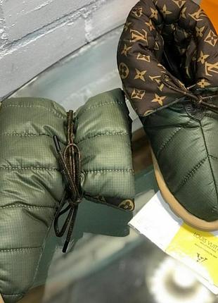 Дутые угги и сумка бренд,комплект,плащевка на синтепоне, дорогая турция,хит сезона.