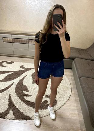 Шорти