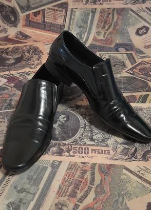 Черные туфли obowei. размер 40. натуральная кожа
