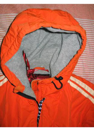 Куртка модного оранжевого кольору2 фото