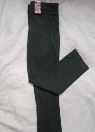 Школьные классические брюки штаны на девочку